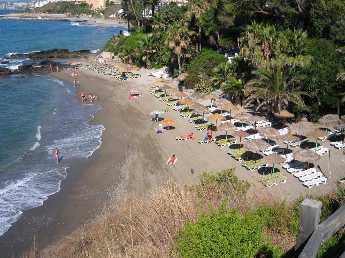 Beachside Villa With Panoramic Sea Views Benalmádena Exteriör bild
